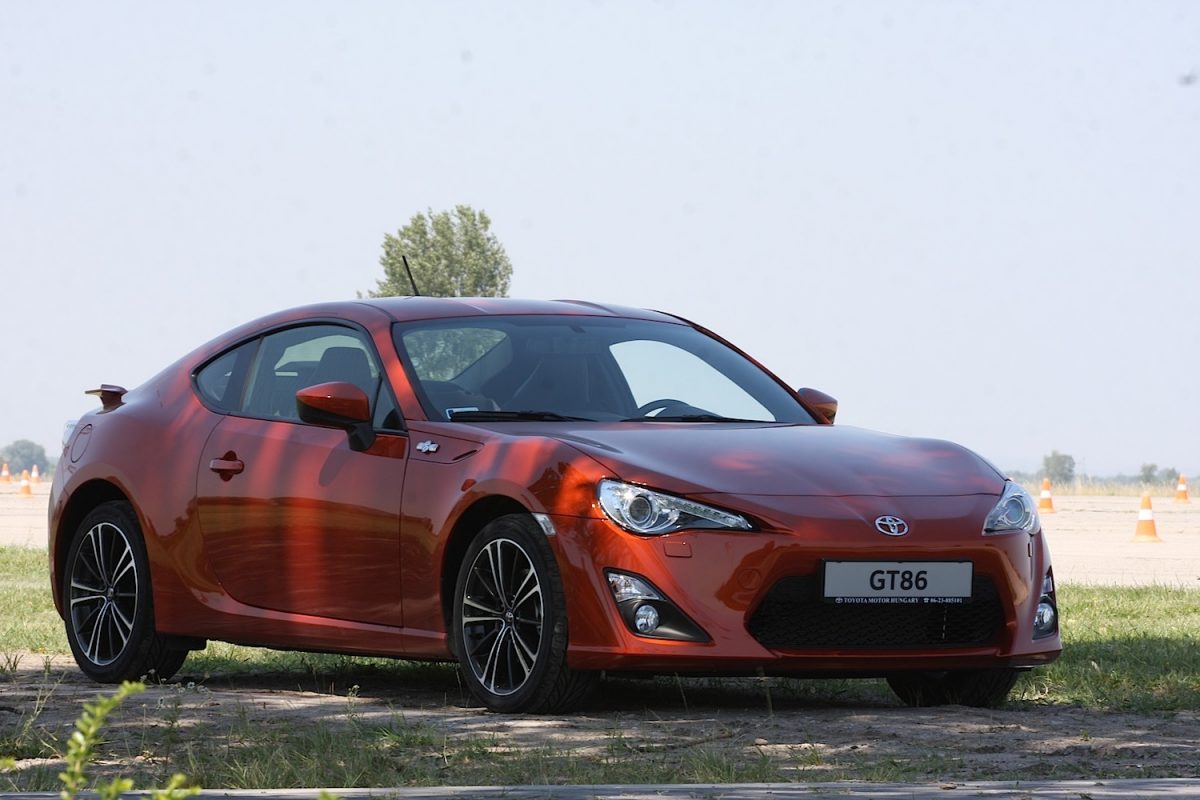 TOYOTA CELICA