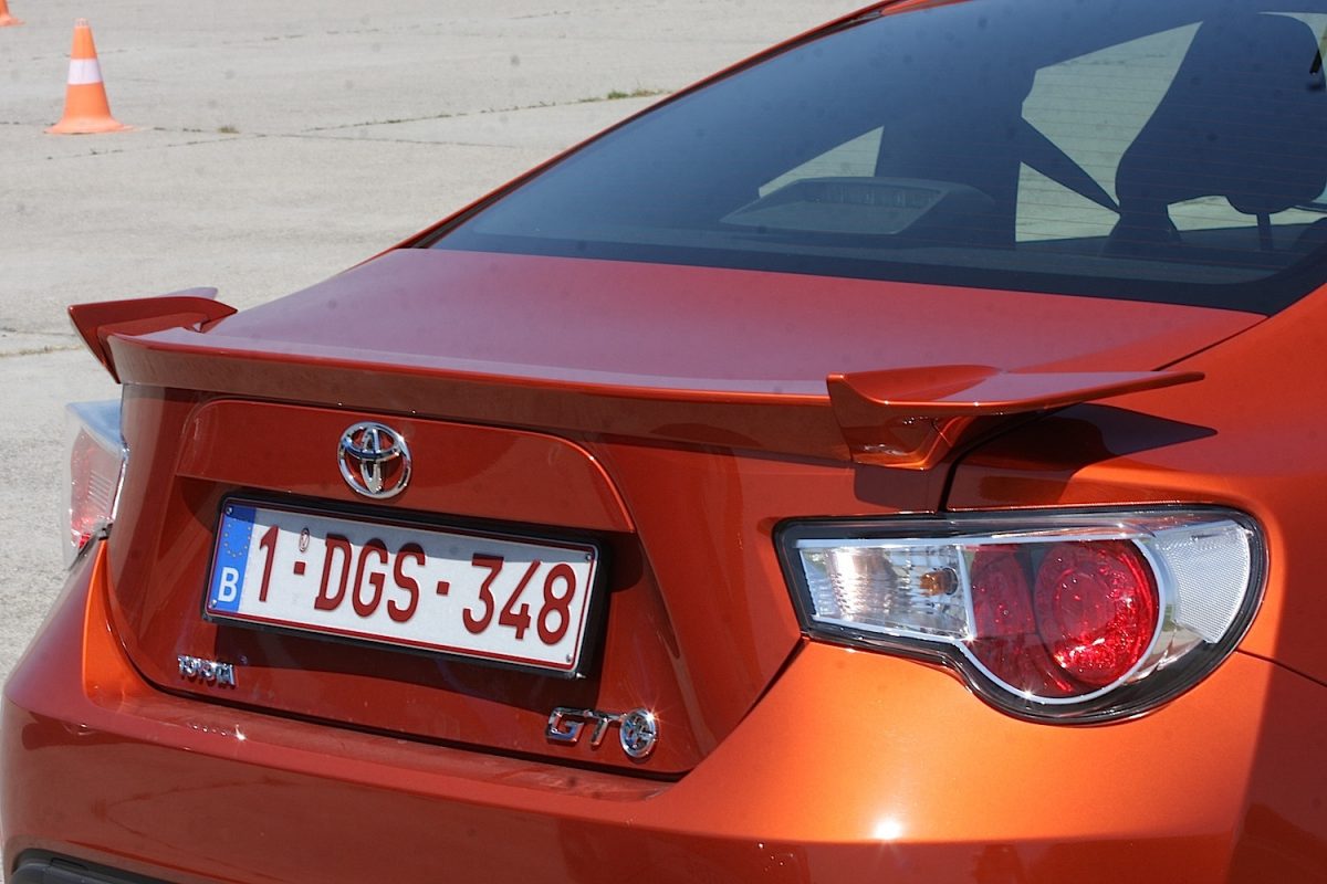 TOYOTA CELICA