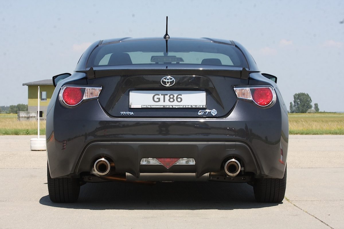 TOYOTA CELICA