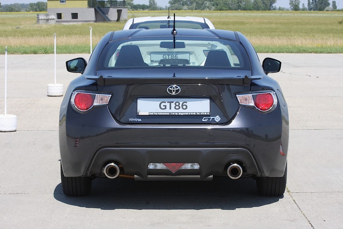 TOYOTA CELICA