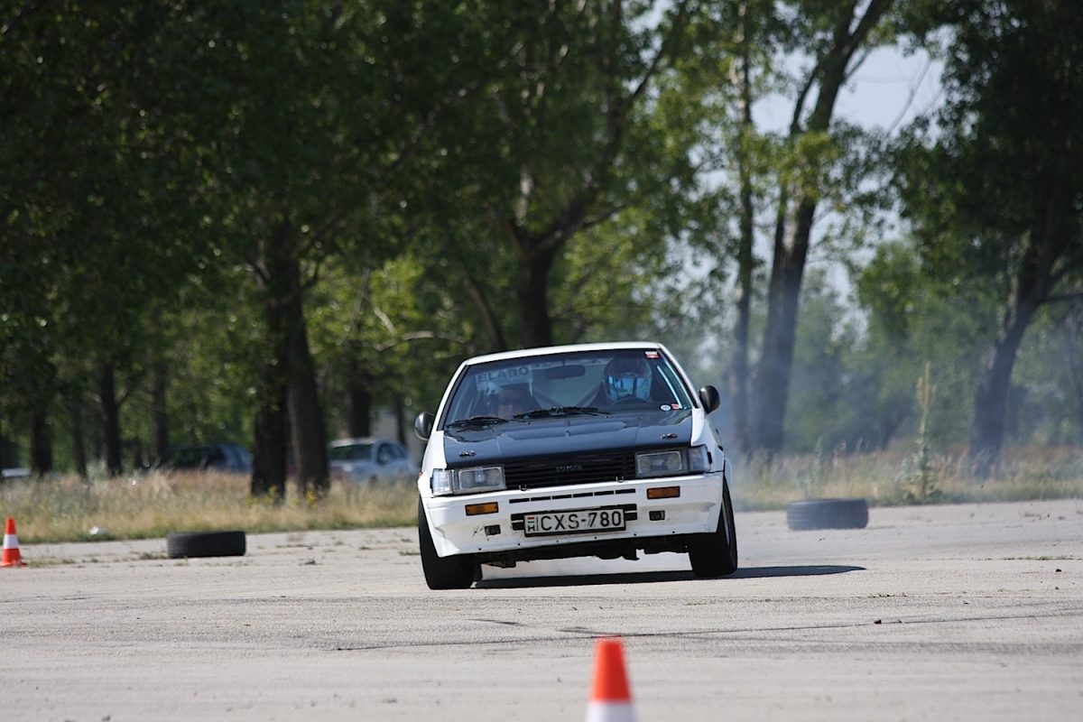 TOYOTA CELICA