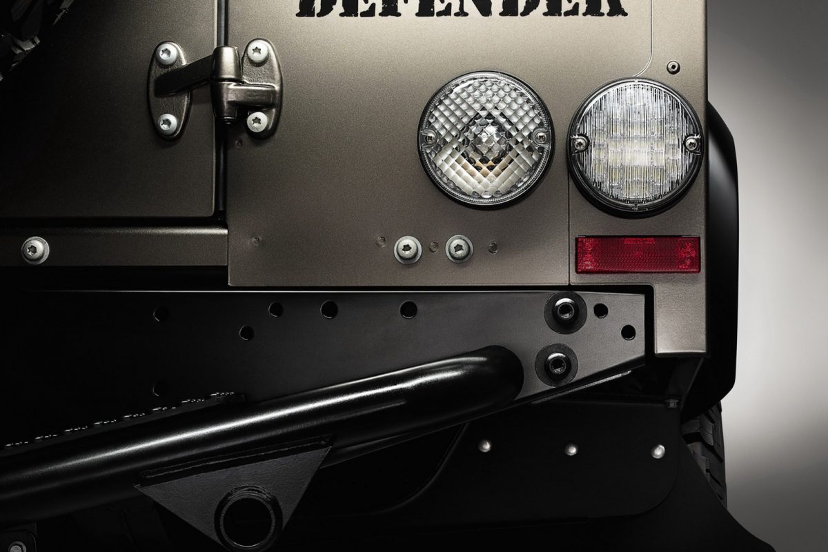LAND ROVER