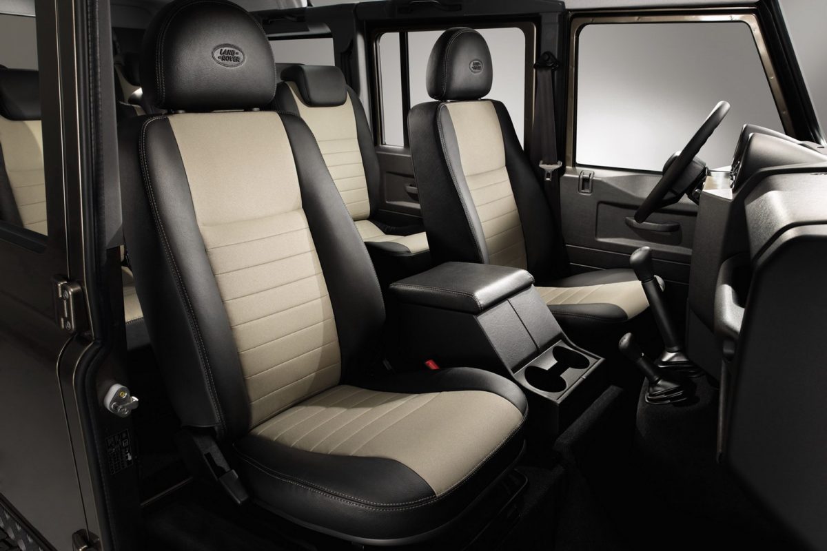 LAND ROVER