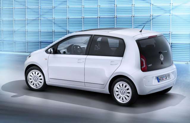 Ötajtós Volkswagen mini 3 millió alatt - nyáron jön