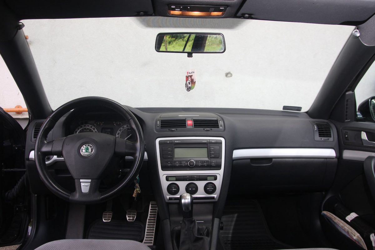 SKODA OCTAVIA