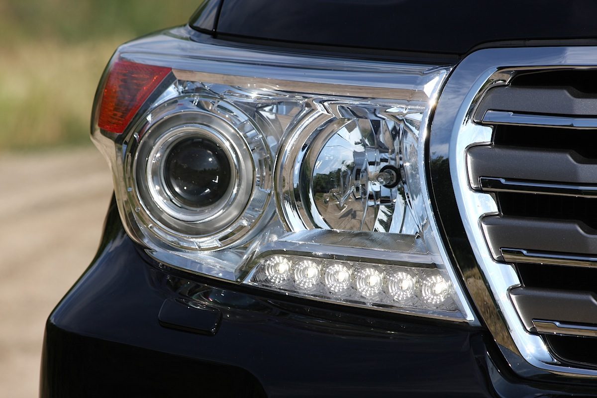 TOYOTA LAND CRUISER