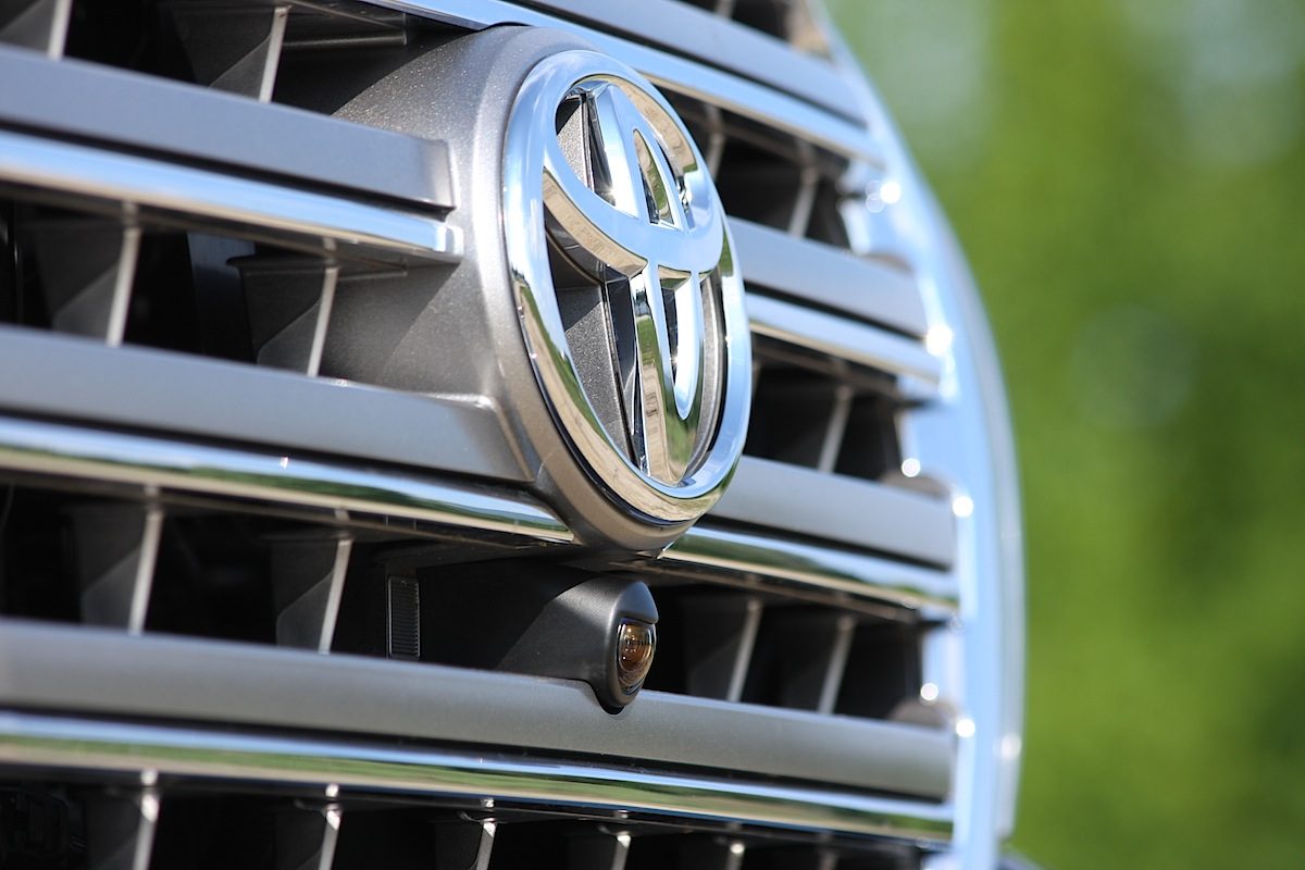TOYOTA LAND CRUISER