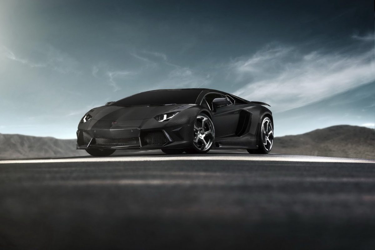 LAMBORGHINI AVENTADOR
