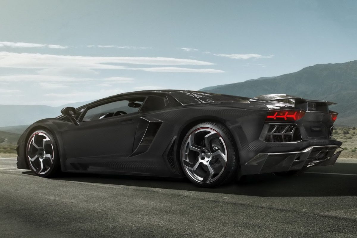 LAMBORGHINI AVENTADOR