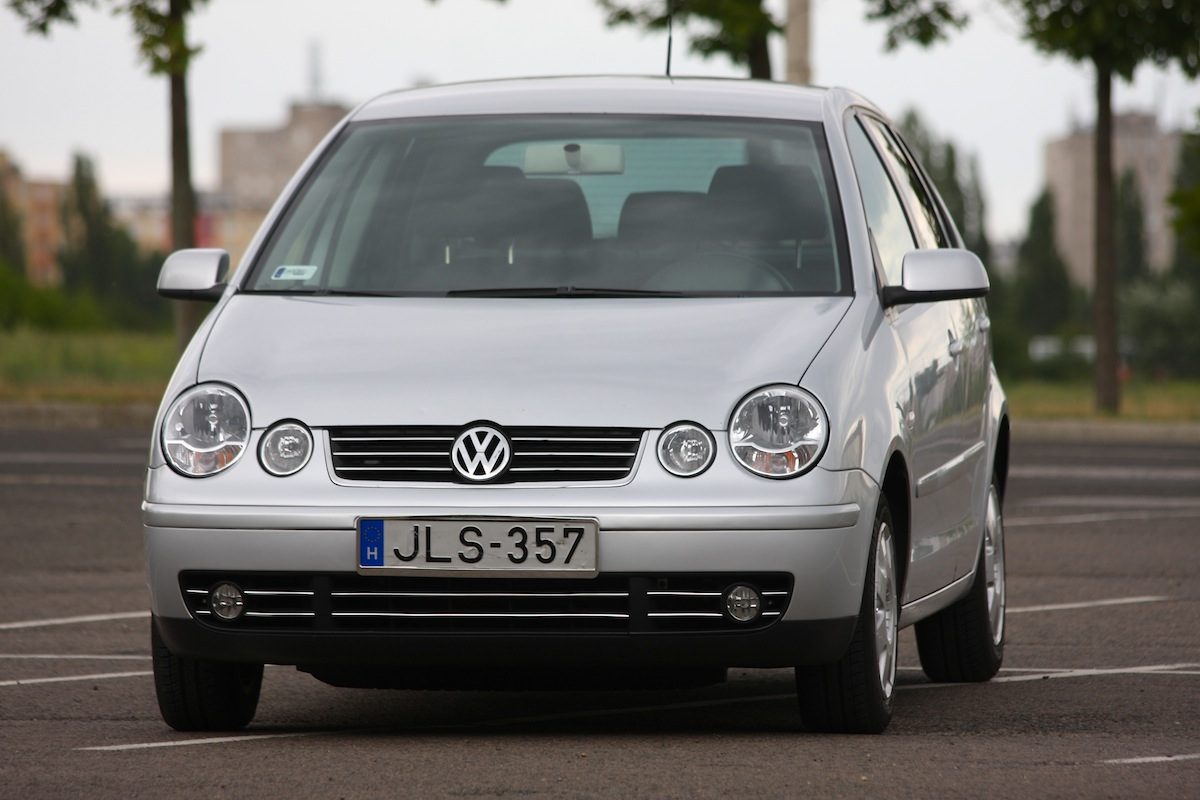 VOLKSWAGEN POLO
