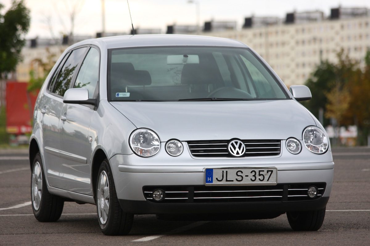 VOLKSWAGEN POLO