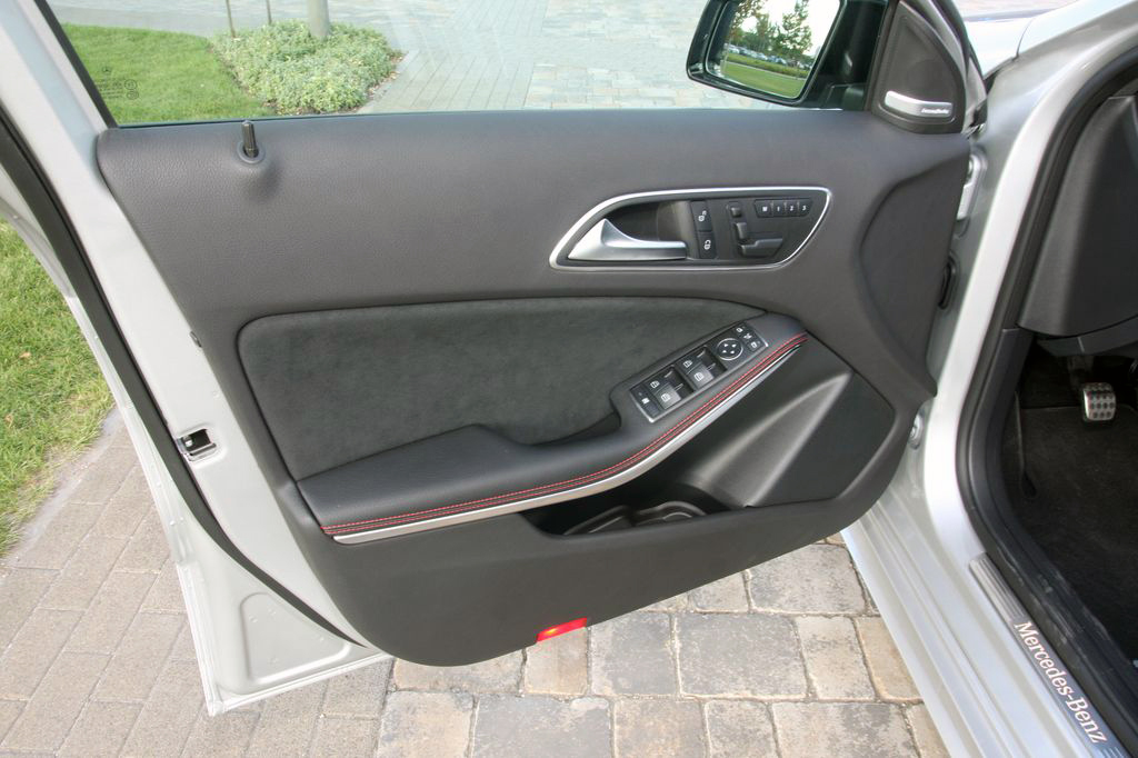 MERCEDES-BENZ A-OSZTÁLY