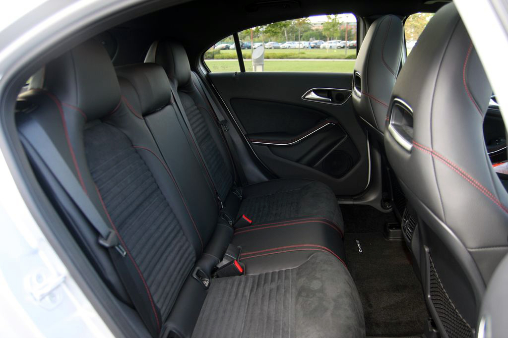 MERCEDES-BENZ A-OSZTÁLY