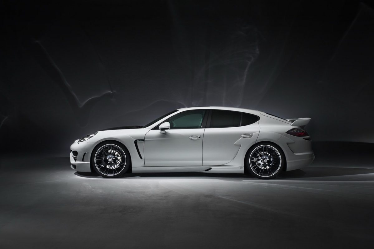 PORSCHE PANAMERA