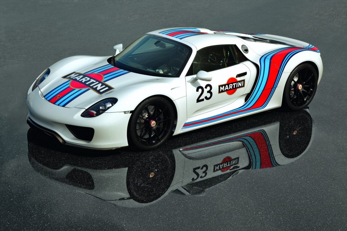 PORSCHE