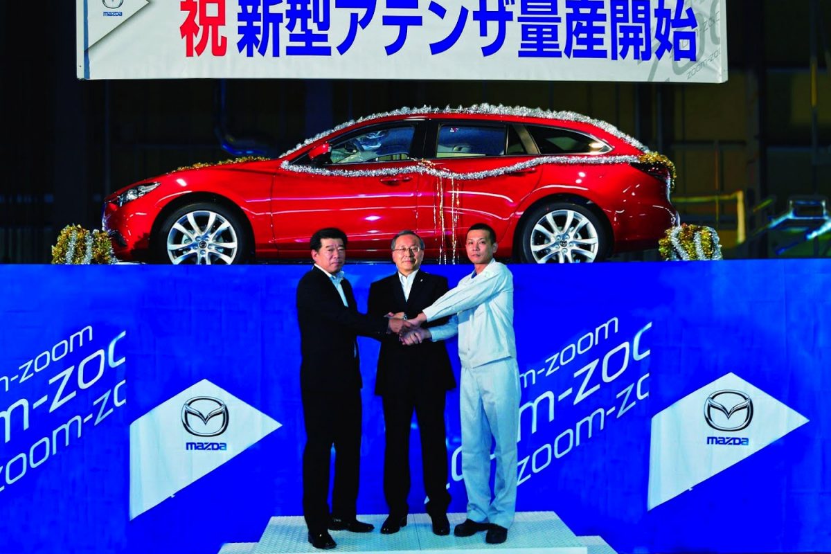 MAZDA 6