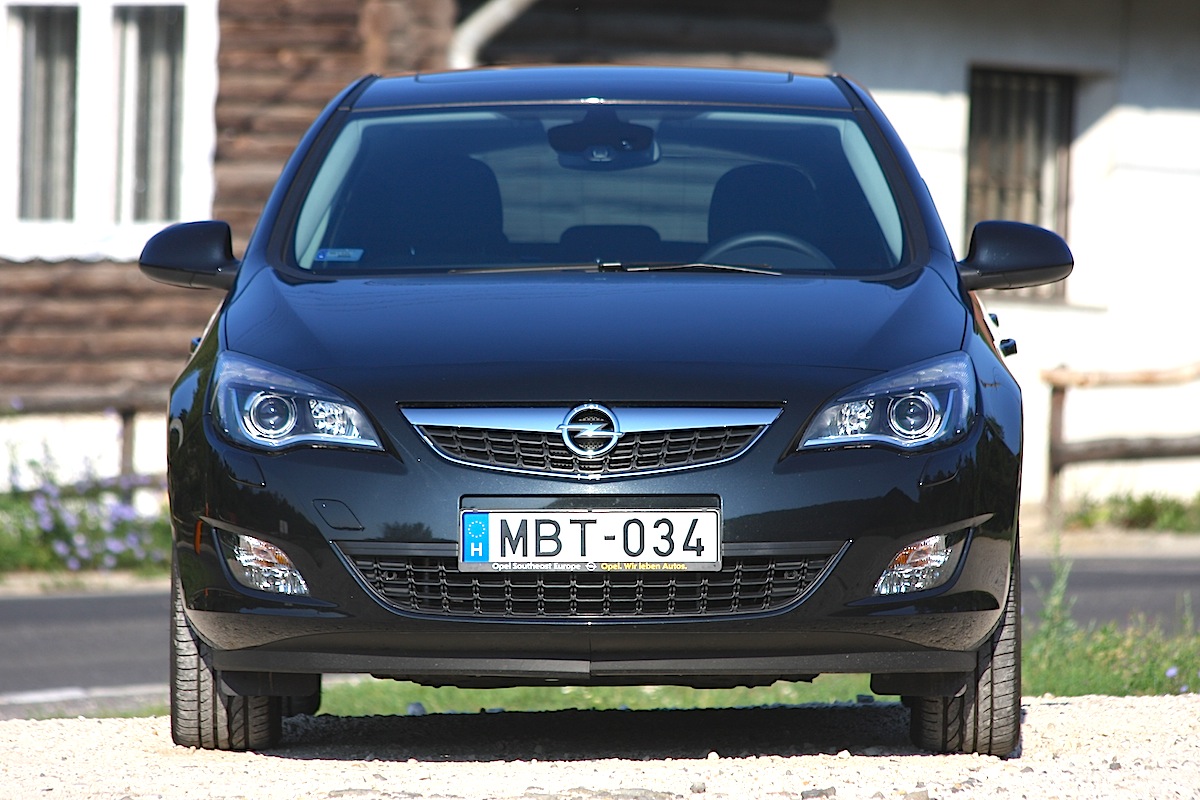 OPEL ASTRA