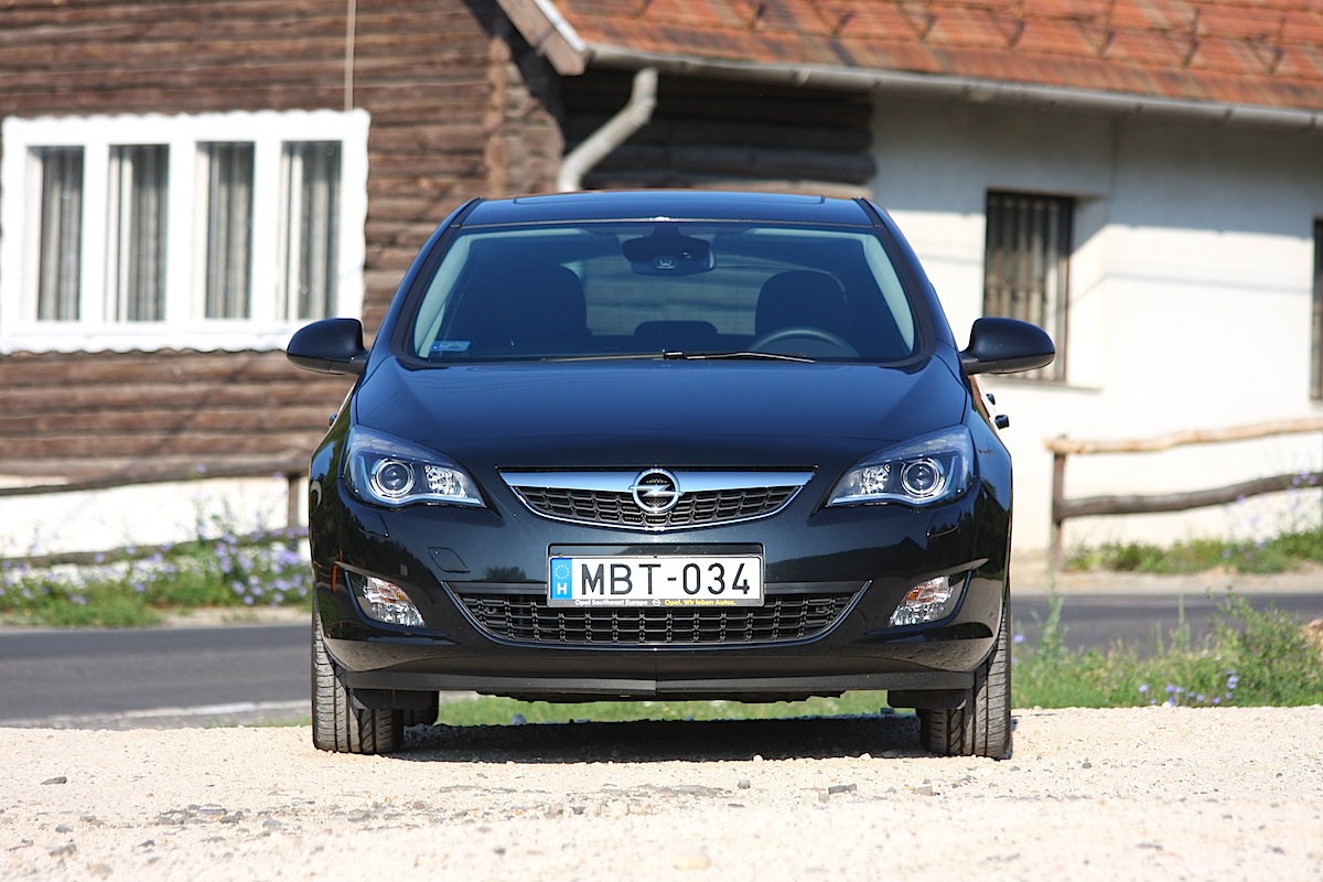 OPEL ASTRA