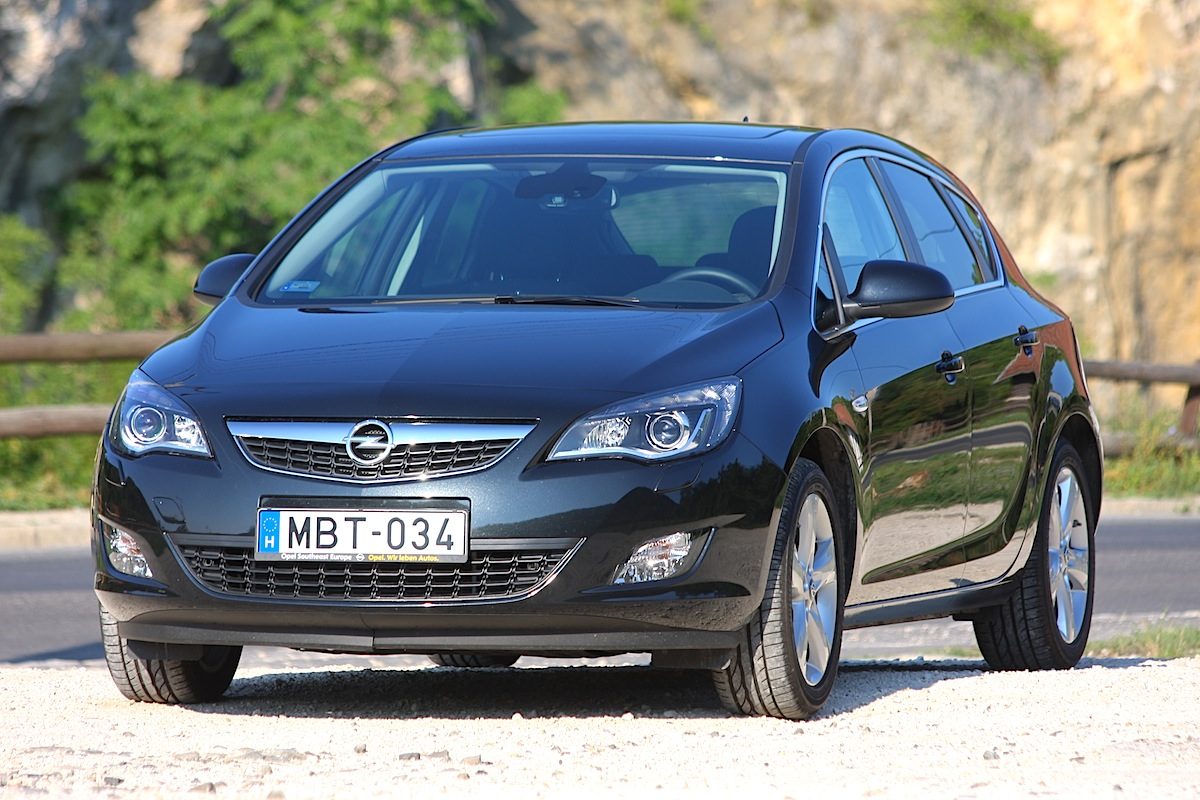 OPEL ASTRA