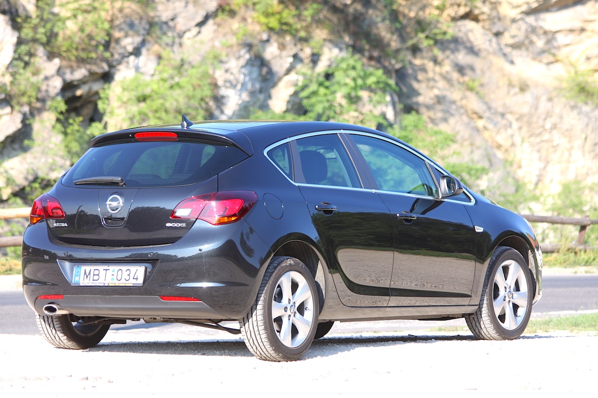 OPEL ASTRA