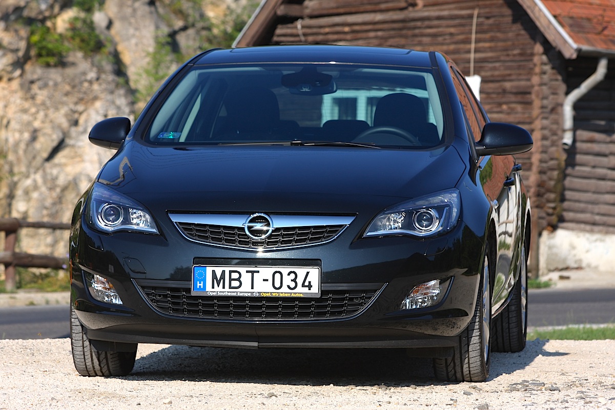 OPEL ASTRA