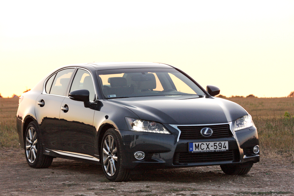 LEXUS GS