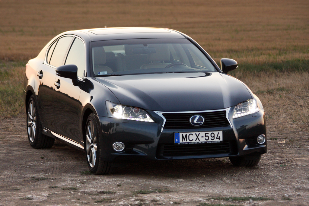 LEXUS GS