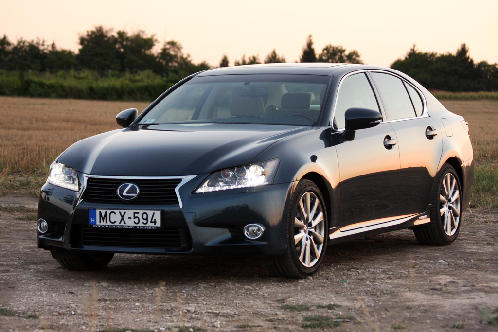 LEXUS GS
