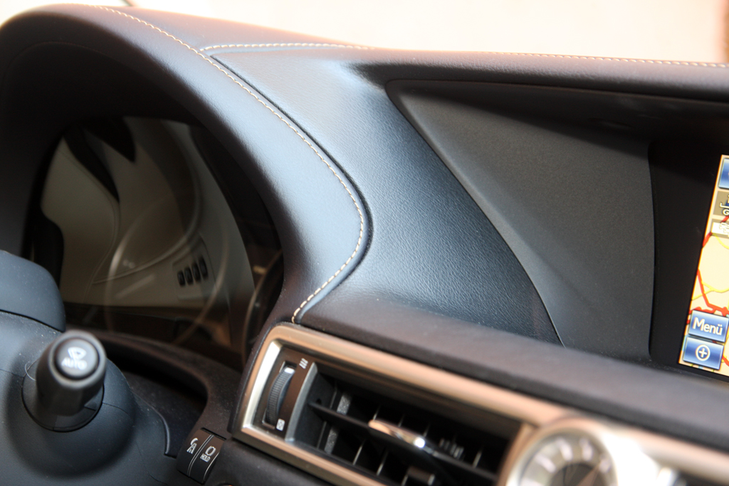 LEXUS GS