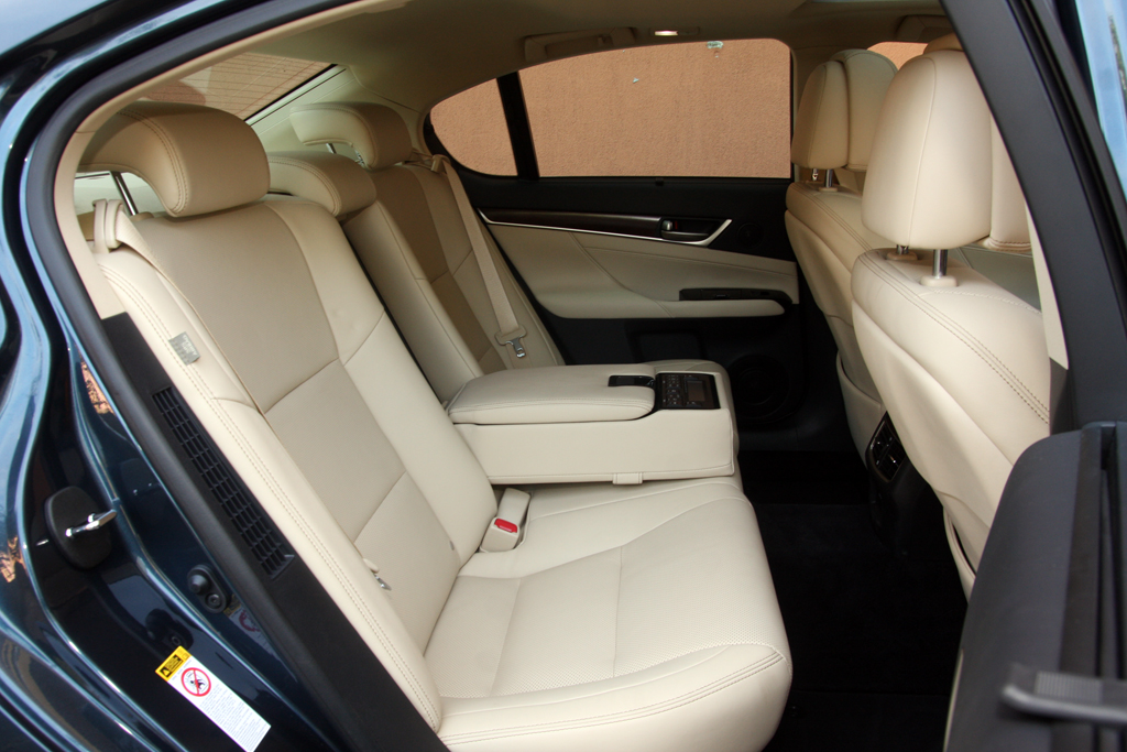 LEXUS GS