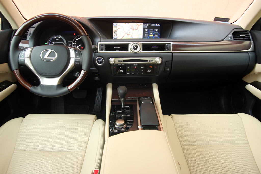 LEXUS GS