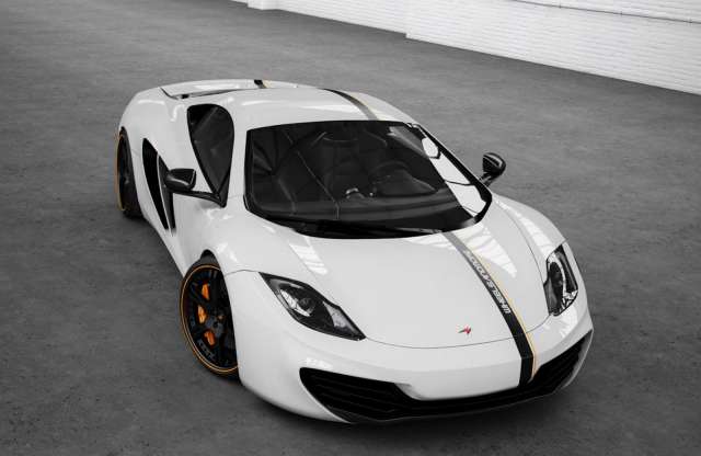 Sátáni teljesítmény a Wheelsandmore McLarenben