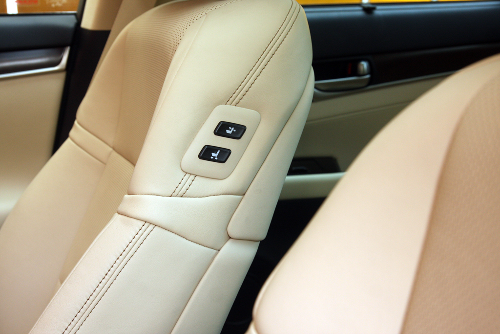 LEXUS GS