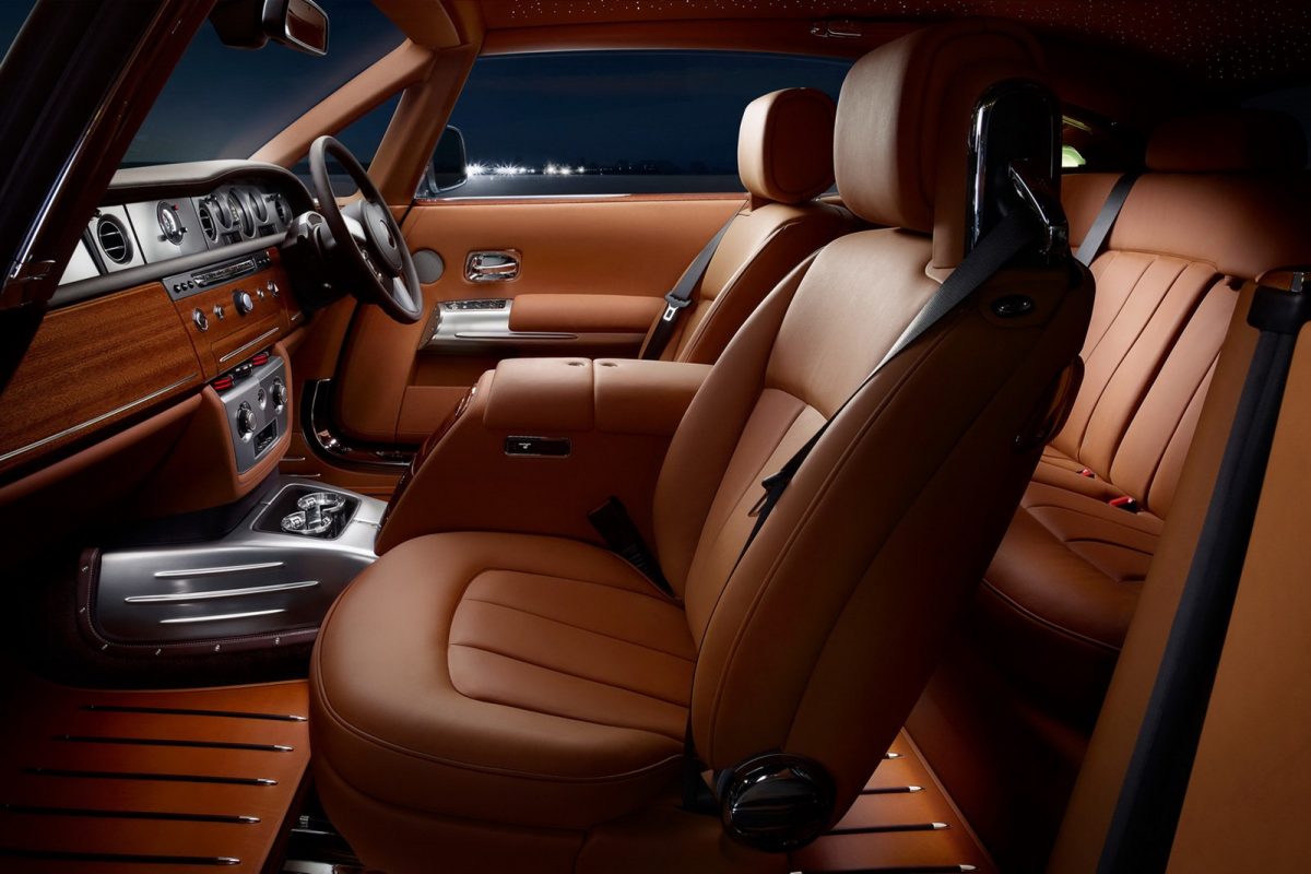 ROLLS-ROYCE PHANTOM