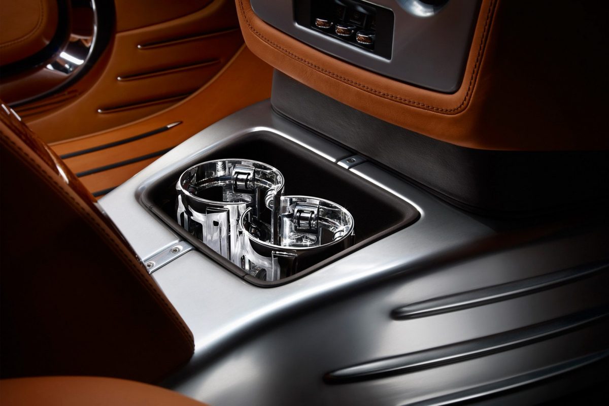 ROLLS-ROYCE PHANTOM