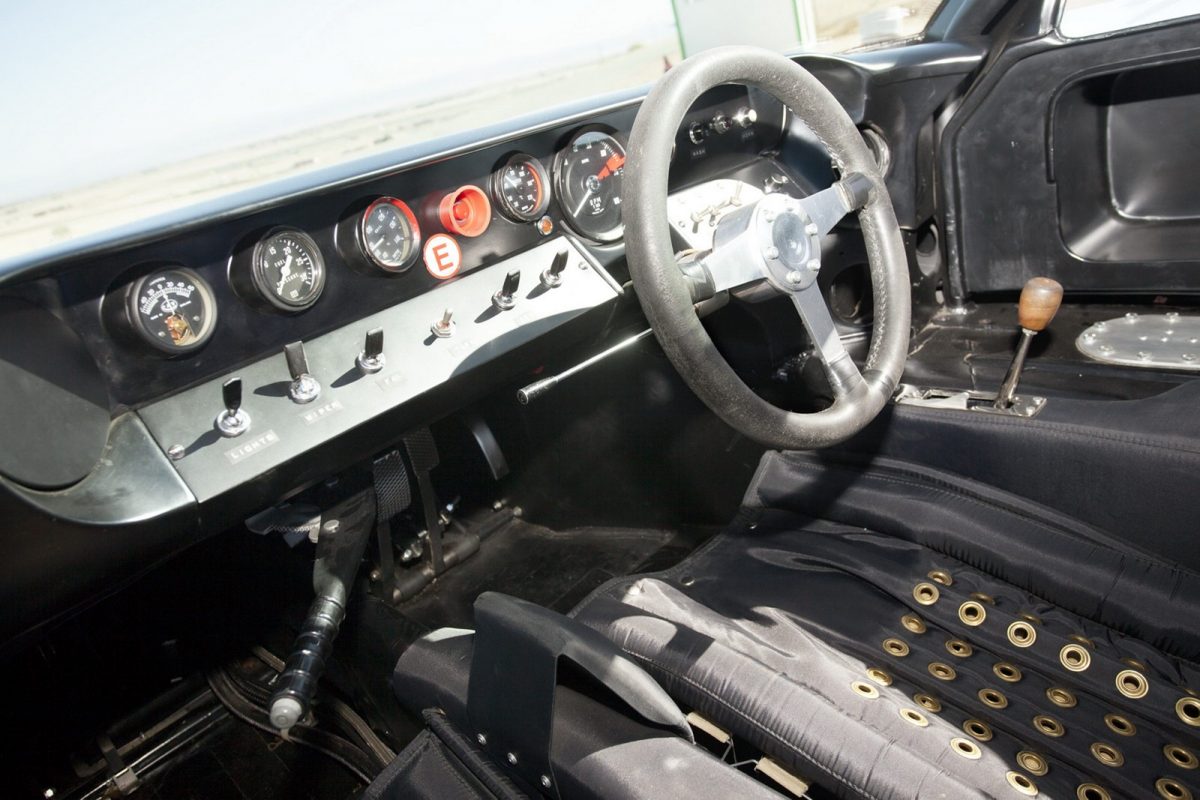 FORD GT