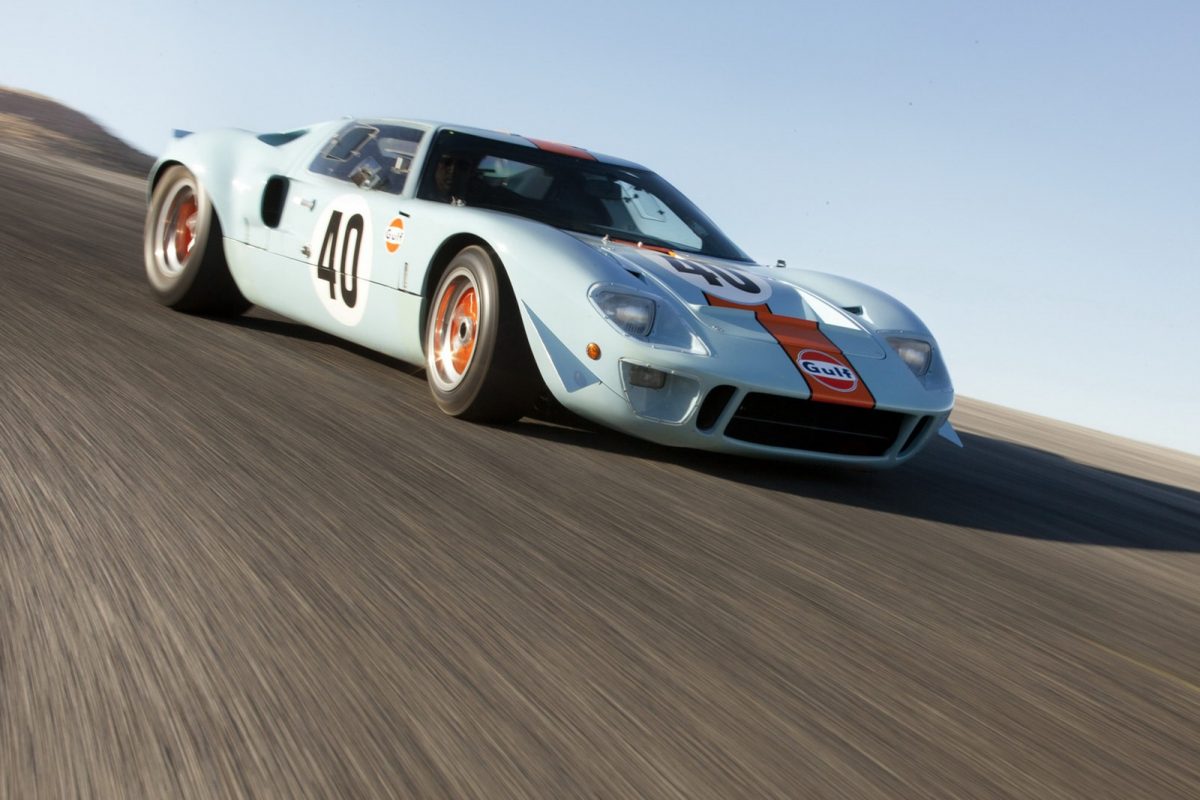 FORD GT