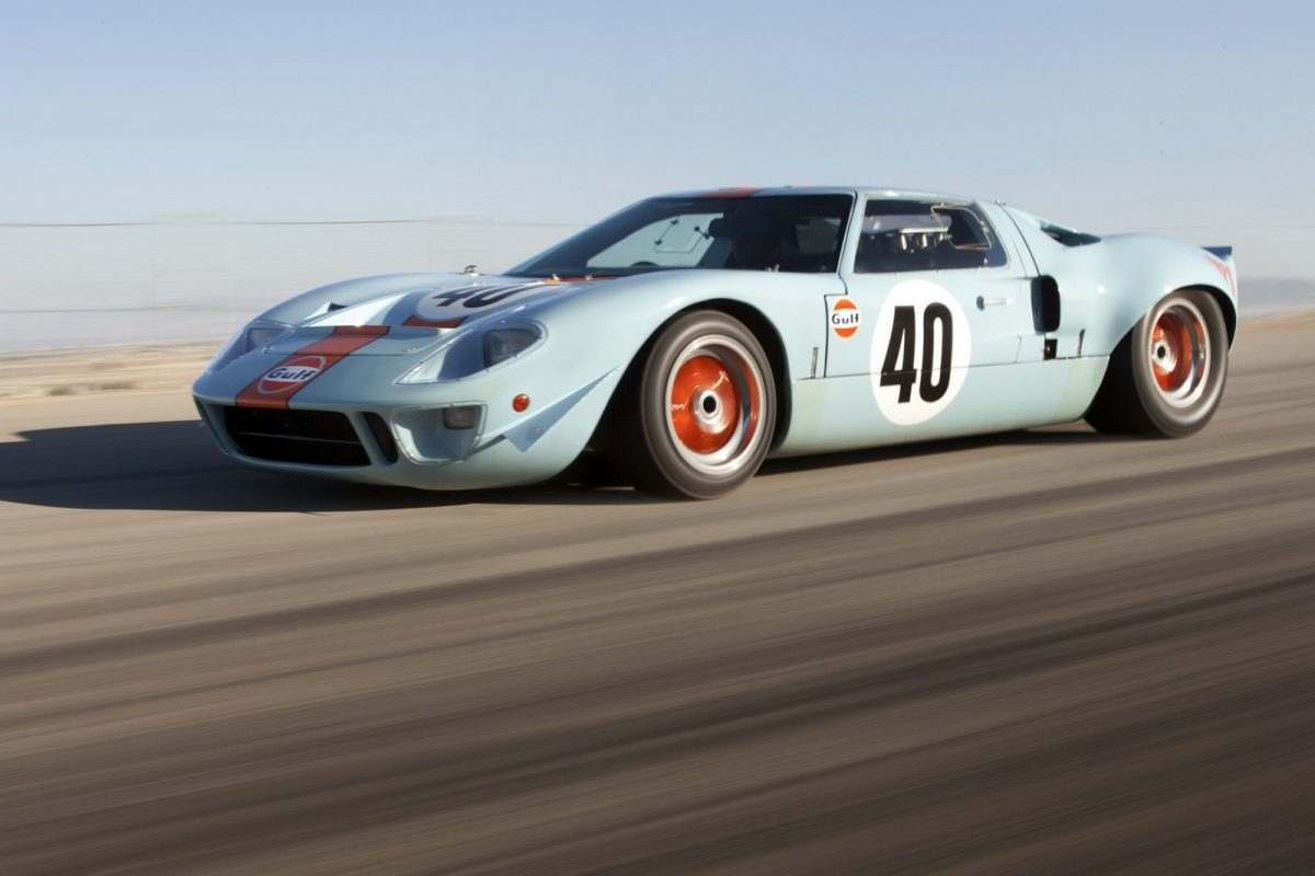 FORD GT