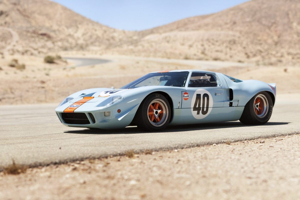 FORD GT