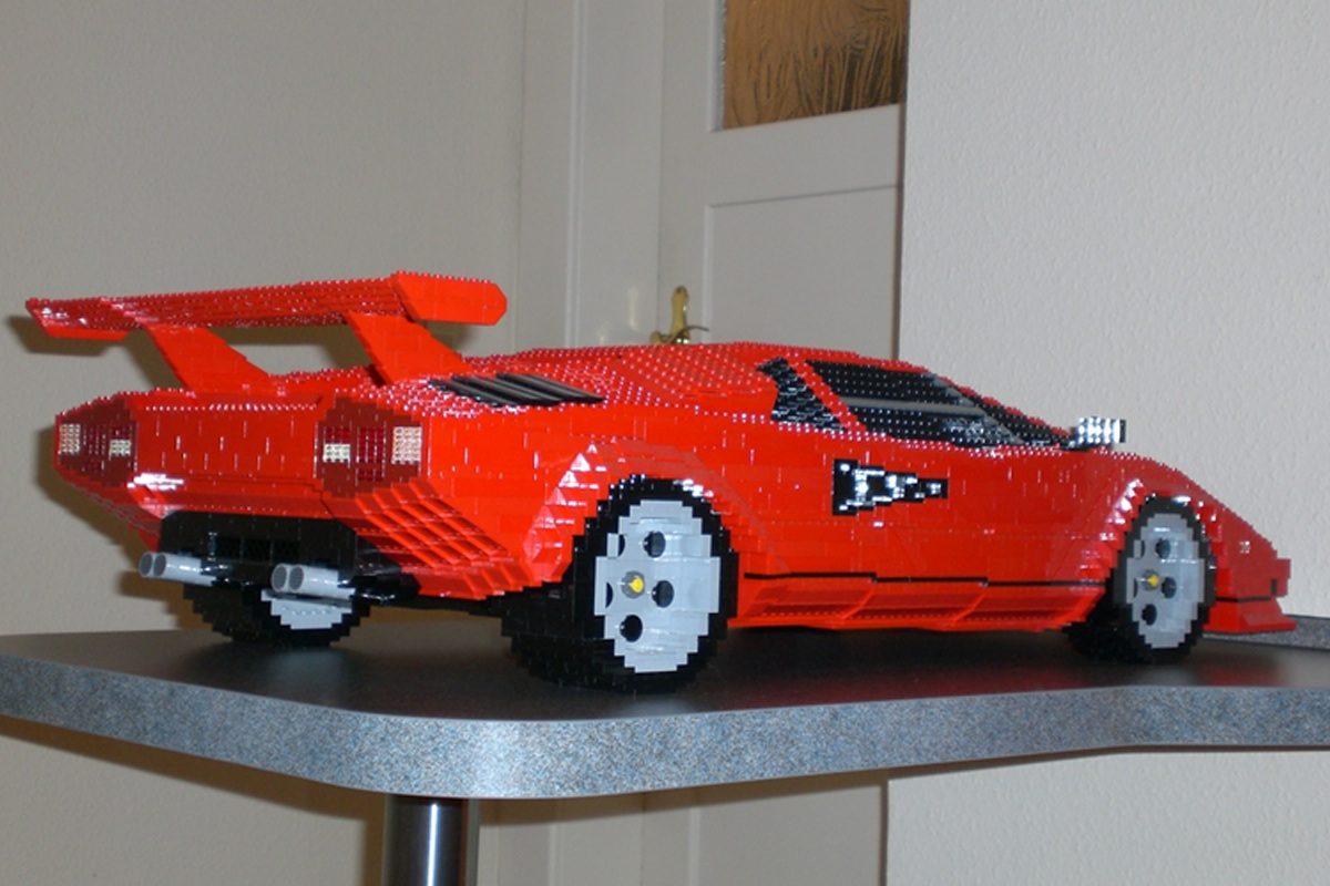 LAMBORGHINI COUNTACH