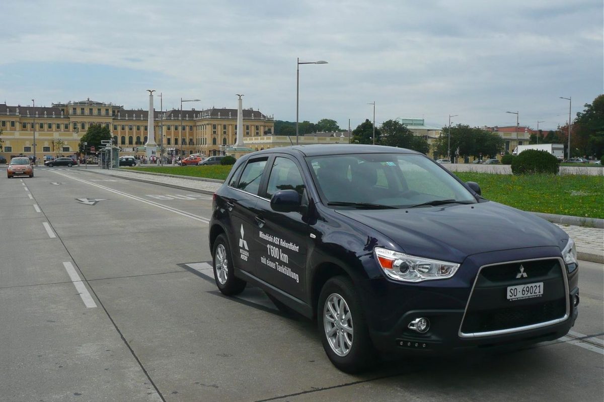 MITSUBISHI ASX