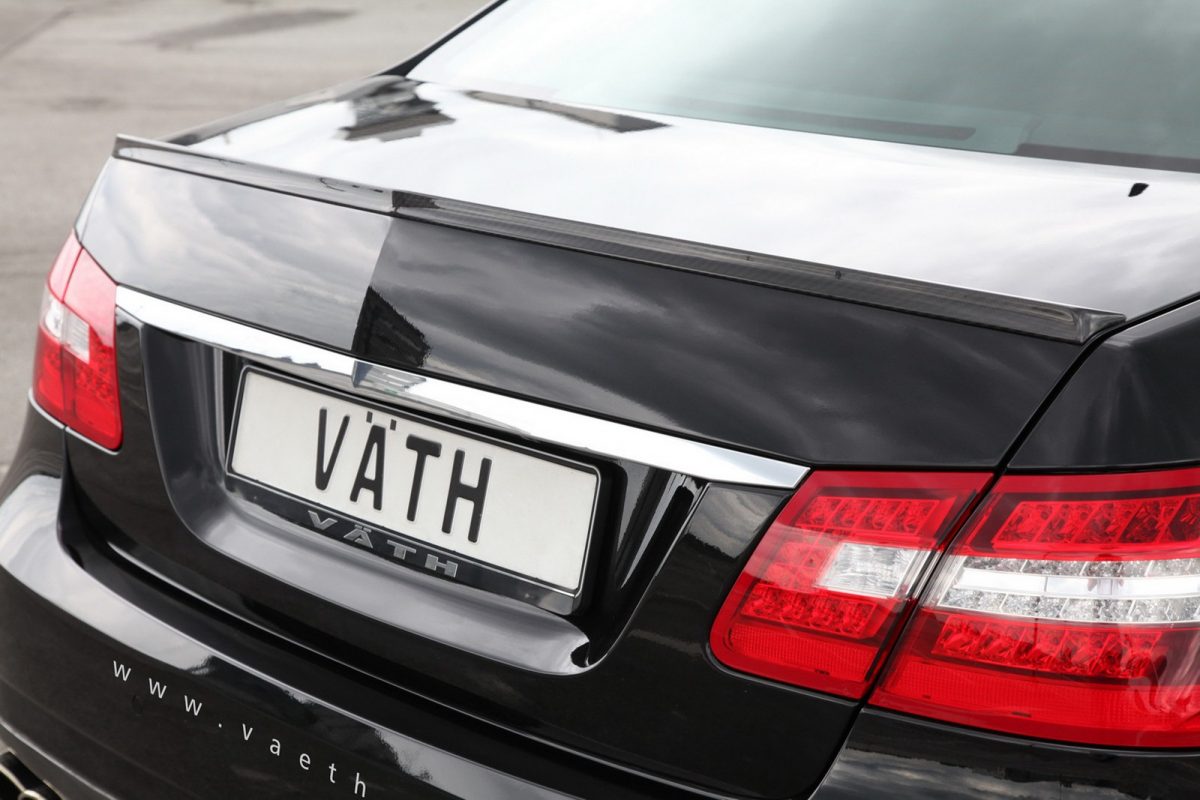 MERCEDES-BENZ E 500