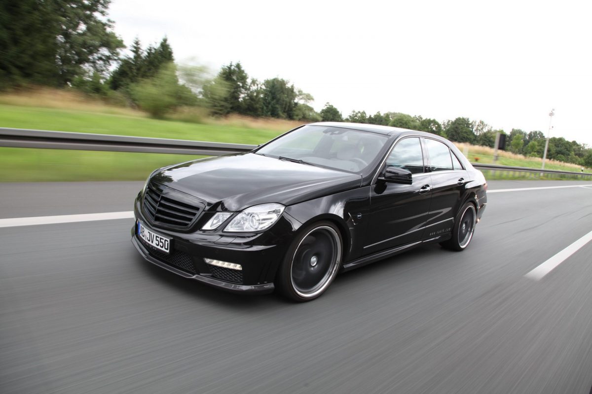 MERCEDES-BENZ E 500