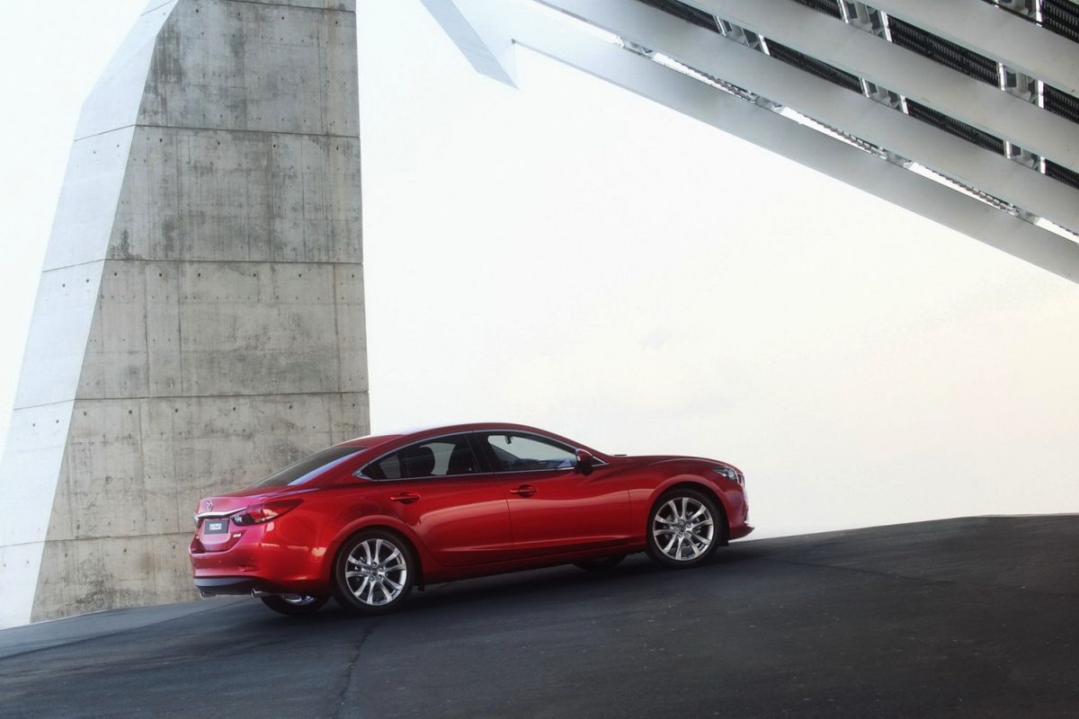 MAZDA 6