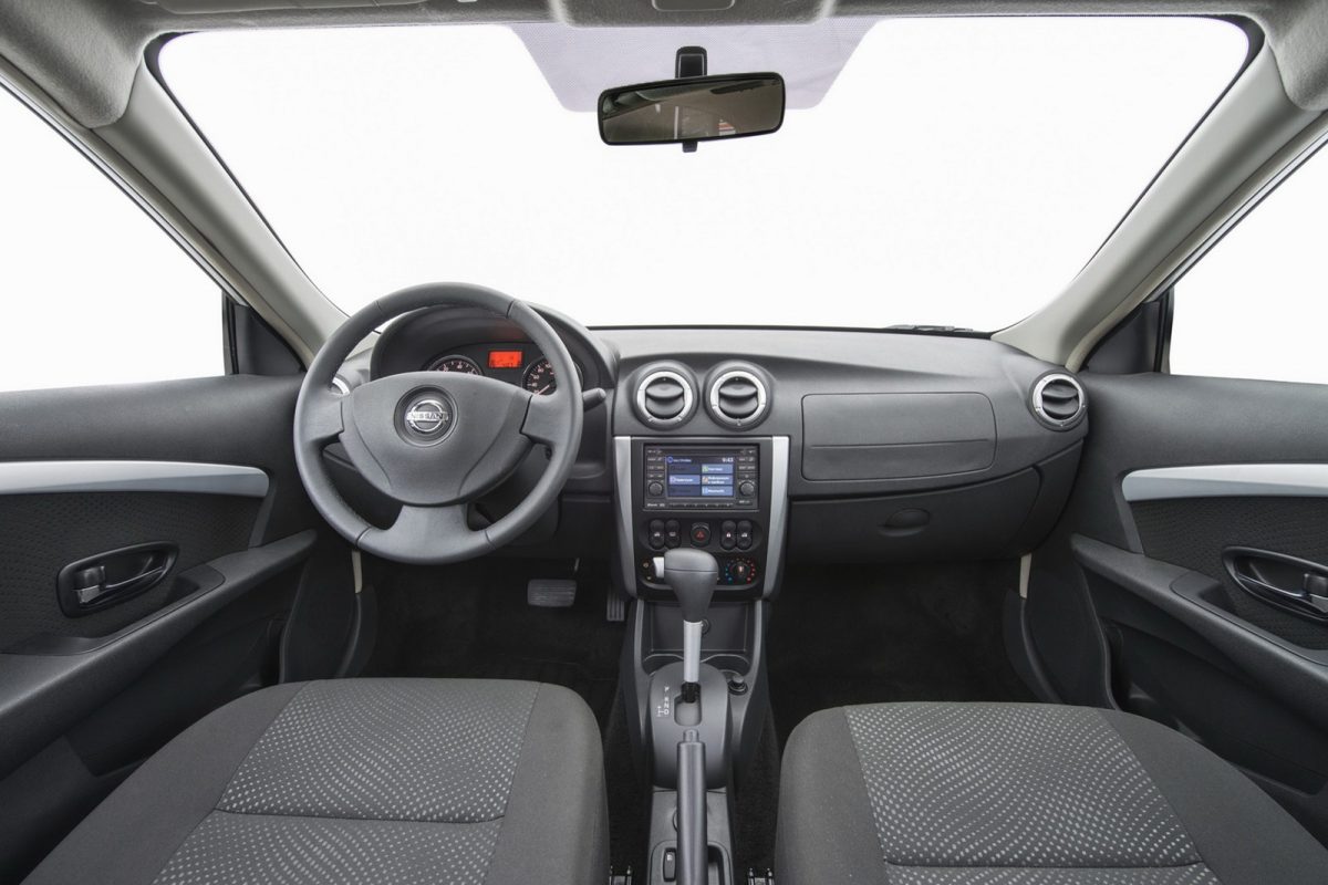 NISSAN ALMERA