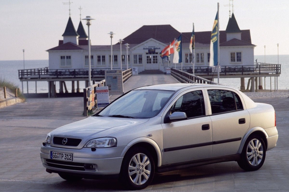 OPEL ASTRA