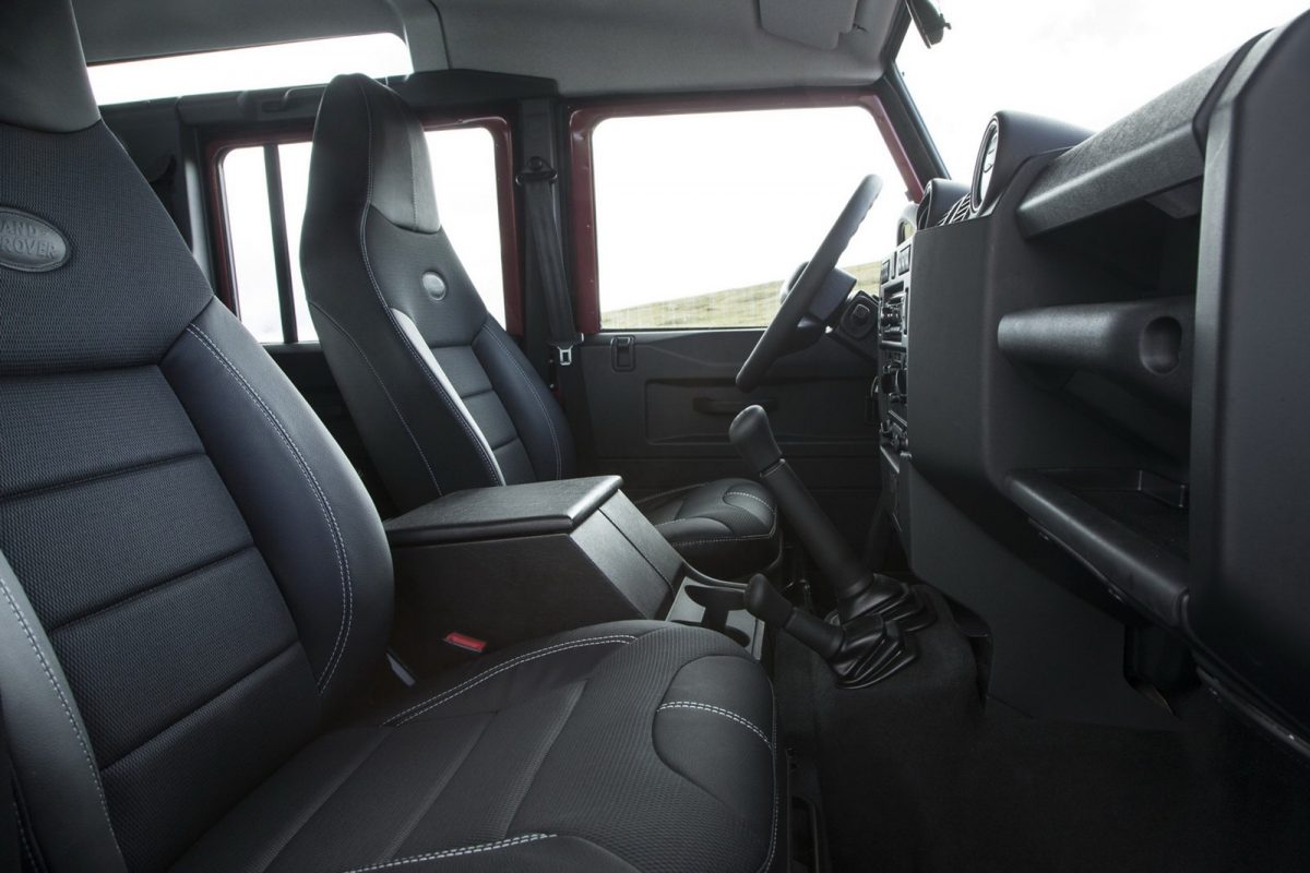 LAND ROVER