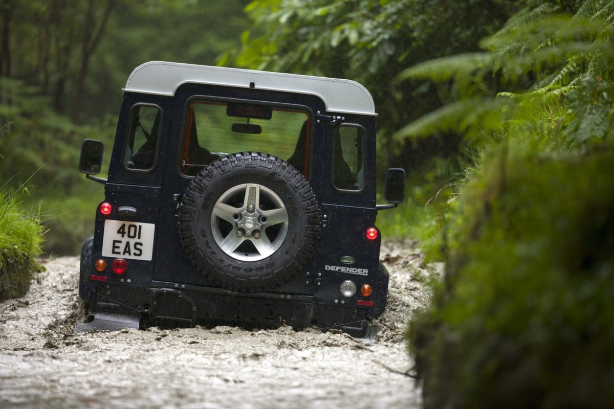 LAND ROVER