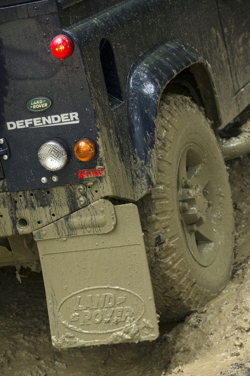 LAND ROVER