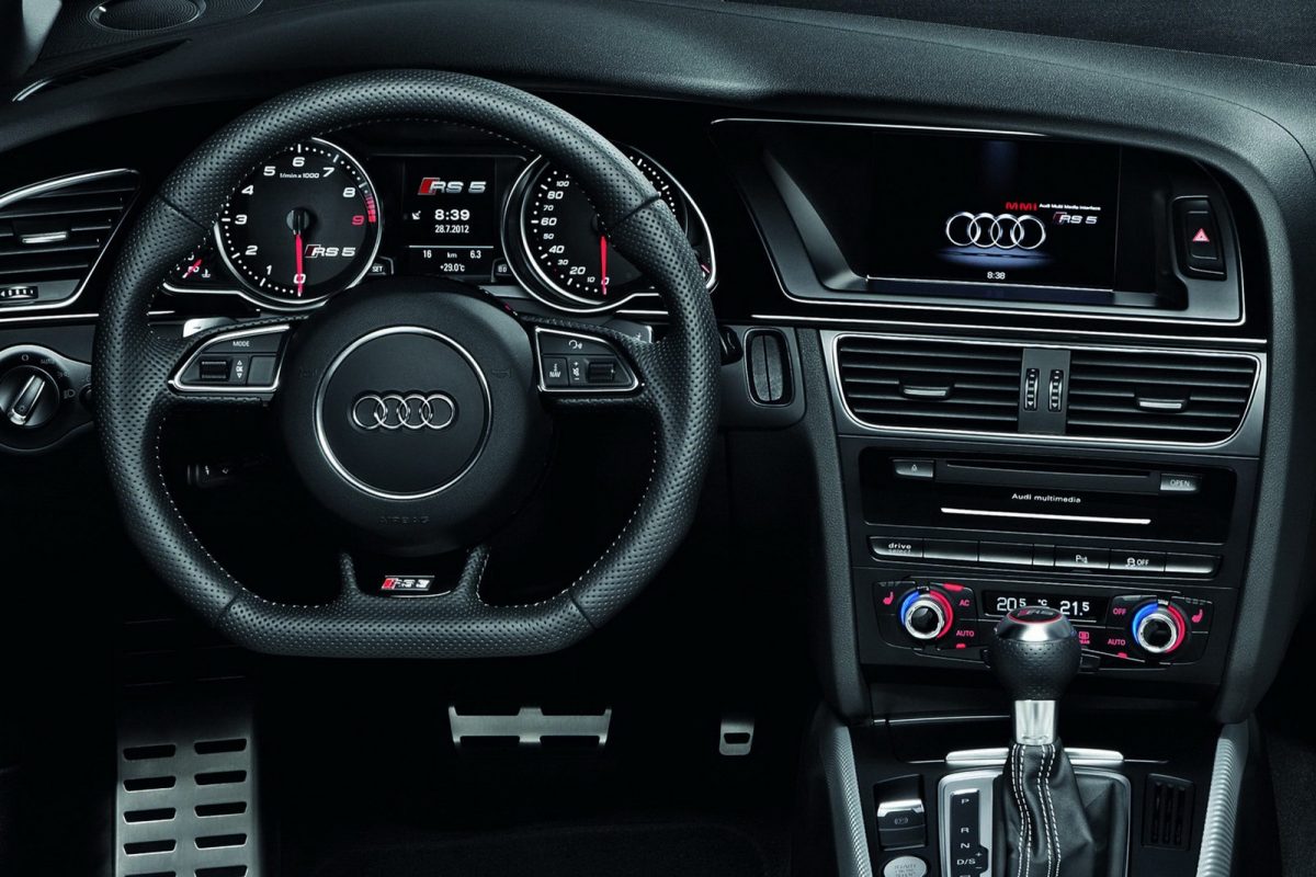 AUDI